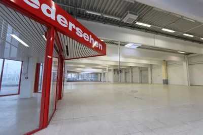 Gewerbeimmobilie mieten in Linz – 1 780 m²