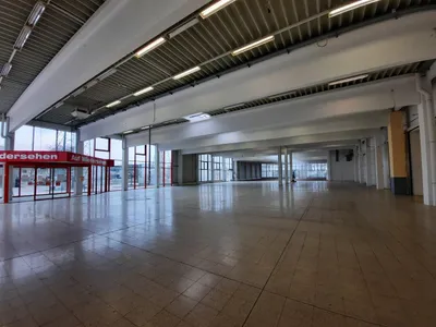Gewerbeimmobilie mieten in Linz – 1 780 m² – Bild 4 von 7