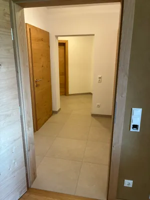 2-Zimmer-Wohnung mieten in Braunau am Inn – 130 m², € 1.850 – Bild 11 von 25