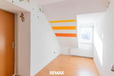 17-Zimmer-Gewerbeimmobilie kaufen in Kirchdorf an der Krems – 486 m², € 380.000 – Bild 12 von 17