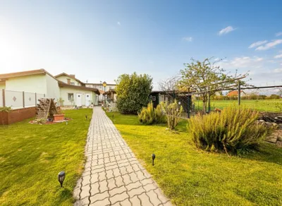 Wohnung kaufen in Neunkirchen – 998 m², € 445.000 – Bild 9 von 48