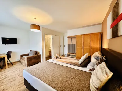Wohnung kaufen in Neunkirchen – 998 m², € 445.000 – Bild 34 von 48