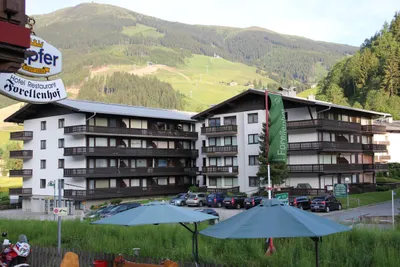 2-Zimmer-Wohnung mieten in Zell am See – 50 m², € 1.390 – Bild 2 von 10