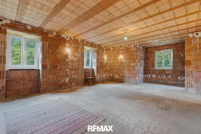 6-Zimmer-Immobilie kaufen in Hollabrunn – 242 m², € 329.000 – Bild 11 von 36