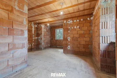 6-Zimmer-Immobilie kaufen in Hollabrunn – 242 m², € 329.000 – Bild 12 von 36