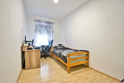 7-Zimmer-Gewerbeimmobilie kaufen in Vöcklabruck – 180 m², € 260.000 – Bild 5 von 15