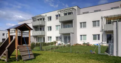 3-Zimmer-Wohnung mieten in Wiener Neustadt Land – 82 m², € 972 – Bild 1 von 3
