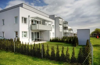3-Zimmer-Wohnung mieten in Wiener Neustadt Land – 82 m², € 972 – Bild 3 von 3