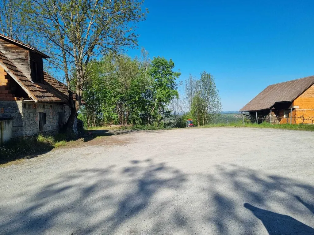 Ihr Traum vom Eigenweingarten und Boutique-Hotel kann jetzt wahr werden ! - Ansicht 3