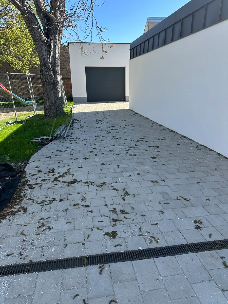 Garage mit 250 m² Stellplatz, Götzendorf an der Leitha