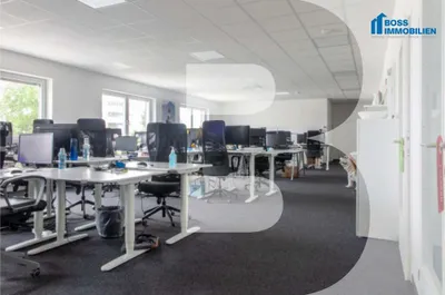 Gewerbeimmobilie mieten in Linz Land – 380 m², € 3.306 – Bild 1 von 11