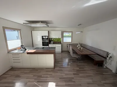 Haus kaufen in Vöcklabruck – 98 m², € 665.000 – Bild 4 von 13