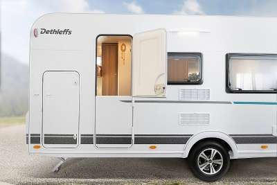 Wohnwagen Dethleffs C´Joy 480 QLK Stockbetten