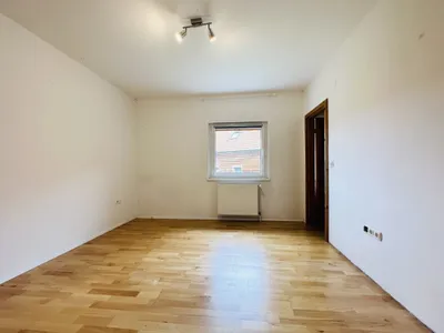 Wohnung kaufen in Neunkirchen – 91,46 m², € 159.000 – Bild 10 von 17
