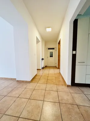 Wohnung kaufen in Neunkirchen – 91,46 m², € 159.000 – Bild 4 von 17
