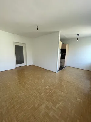 Provisionsfreie hofseitige 55m2 Wohnung 2 Zimmer