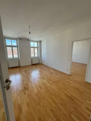 Liebevolle 2-Zimmer Wohnung in *1100 Wien* unweit der *U-Bahn U1*