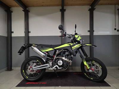 Fantic 125 XMF Performance
