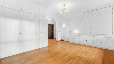 8-Zimmer-Immobilie mieten in Graz – 310 m² – Bild 8 von 12