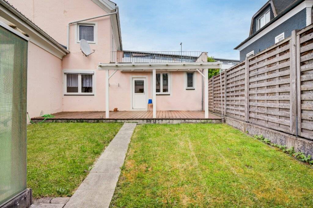 Oberndorf: Geschäftshaus mit 2 Wohnungen + 1 Geschäft! PREISREDUKTION! - Ansicht 3