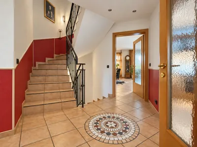 5-Zimmer-Haus mieten in Kitzbühel – 135 m², € 1.990 – Bild 7 von 23