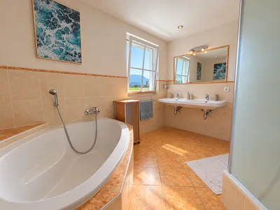 5-Zimmer-Haus mieten in Kitzbühel – 135 m², € 1.990 – Bild 10 von 23