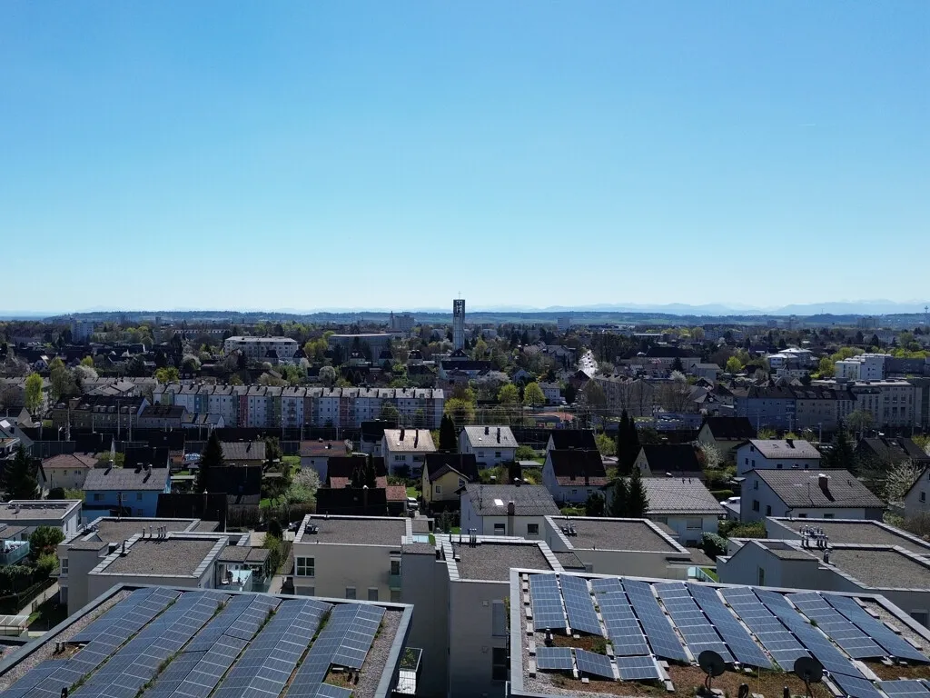 Einzigartige Hanglage. Atemberaubender Fernblick. Ihr zukünftiges Refugium in Leonding auf 2127 m² - Widok 2