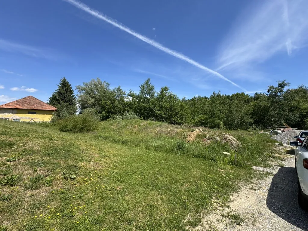 Baureifes Grundstück mit bewilligter Doppelhausplanung - 831 m² in Wundschuh – pohled 2
