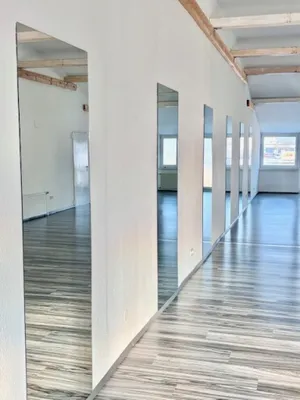 Gewerbeimmobilie mieten in Wels – 100 m², € 792 – Bild 4 von 6