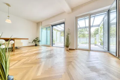 9-Zimmer-Haus kaufen in Wien – 360 m², € 2.480.000 – Bild 1 von 39