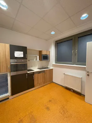 5-Zimmer-Gewerbeimmobilie mieten in Wien – 226 m², € 4.250 – Bild 19 von 21