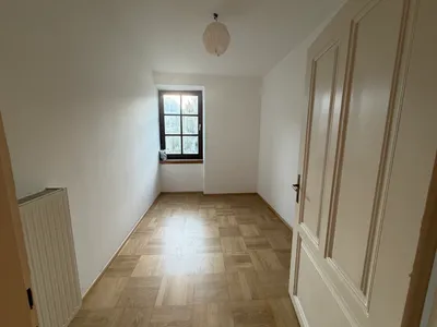 4-Zimmer-Wohnung mieten in Gmunden – 80,8 m², € 999 – Bild 5 von 9