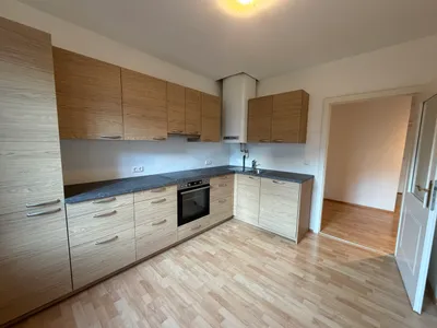 4-Zimmer-Wohnung mieten in Gmunden – 80,8 m², € 999 – Bild 4 von 9