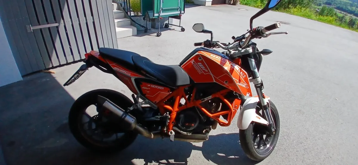 KTM 690