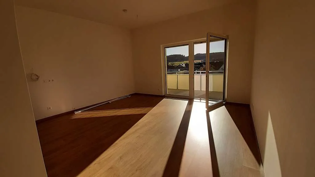 Moderne, helle Wohnung – pohled 2