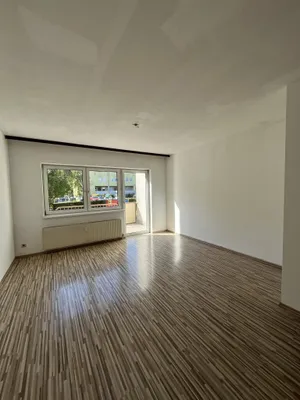 3-Zimmer-Wohnung mieten in Linz Land – 82,04 m², € 914 – Bild 2 von 8