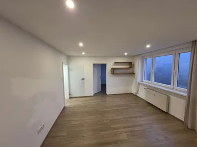 4-Zimmer-Wohnung kaufen in Vöcklabruck – 75 m², € 207.000 – Bild 7 von 16