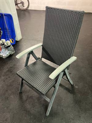 Gartentisch,  50,- (1220 Wien) - willhaben