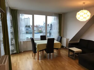 (reserviert) Helle Dachterrassen-Wohnung in Wien 14. Bezirk