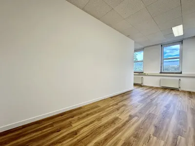 1-Zimmer-Gewerbeimmobilie mieten in Wien – 63 m², € 872 – Bild 3 von 8