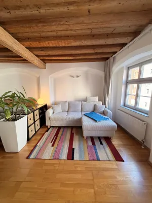1-Zimmer-Wohnung mieten in Innsbruck – 36 m², € 900 – Bild 2 von 9