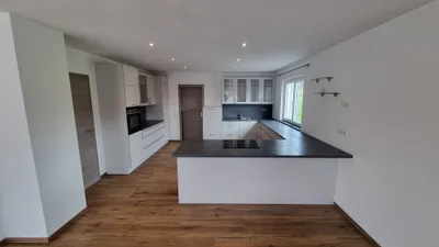 5-Zimmer-Haus mieten in Braunau am Inn – 210 m², € 2.800 – Bild 3 von 20