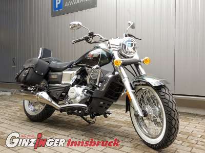 UM Renegade Classic Deluxe 125