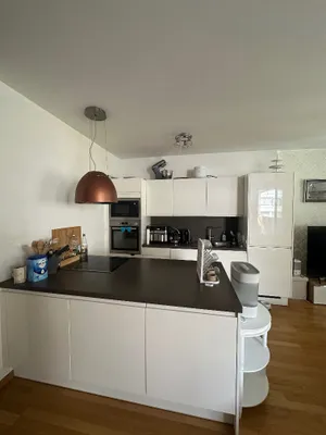 Lichtdurchflutete 2-Zimmer-Wohnung mit großzügiger Loggia