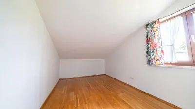 8-Zimmer-Haus kaufen in Vöcklabruck – 230 m², € 520.000 – Bild 19 von 39