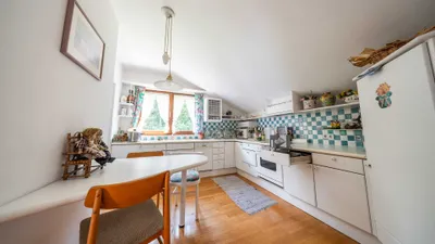 8-Zimmer-Haus kaufen in Vöcklabruck – 230 m², € 520.000 – Bild 21 von 39