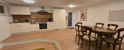 2-Zimmer-Gewerbeimmobilie mieten in Feldkirchen – 43 m², € 350 – Bild 4 von 9