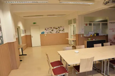 5-Zimmer-Gewerbeimmobilie mieten in Linz – 202 m², € 2.046 – Bild 10 von 25