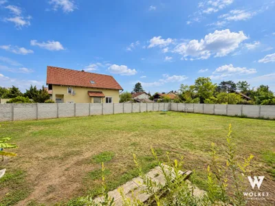 Grundstück kaufen in Korneuburg – 1 400 m², € 499.000 – Bild 1 von 4