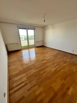 4-Zimmer-Wohnung kaufen in Linz – 90 m², € 239.000 – Bild 4 von 11